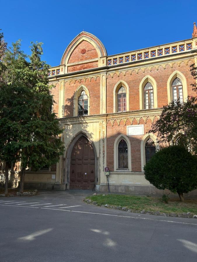 San Romano Centro Storico Лука Екстериор снимка